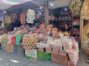 Kios jajanan bahan upakara