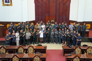 Sidang Paripurna terakhir yang diikuti Bupati Mahayastra - Agung Mayun di masa periode pertama