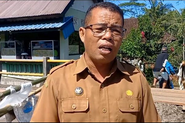 Garda Tipikor Desak Bupati Tarik Perbekel Desa Selat ke OPD